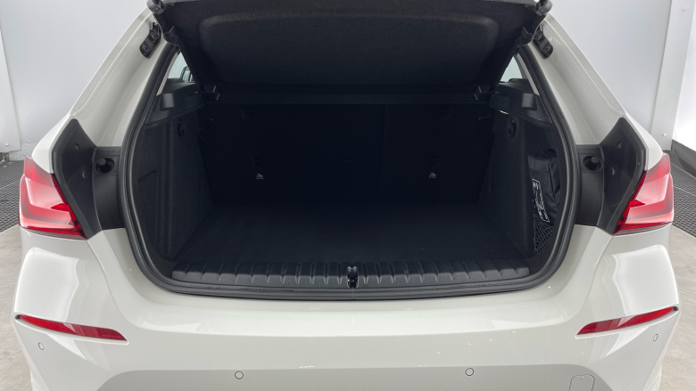 BMW 1 Series 118i [136] Sport 5dr Step Auto [Live Cockpit Pro] Petrol Hatchback